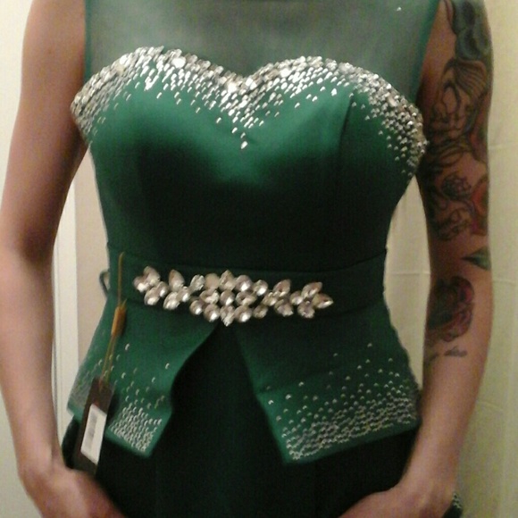 Satin/Tulle Formal or Prom  Evening Dress - Picture 2 of 11